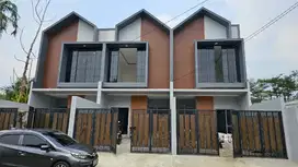 Rumah baru 2 lantai Kavking DKI Meriya Utara