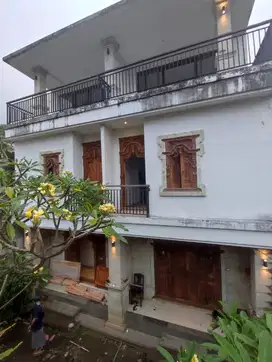 gueshouse ubud kedewatan