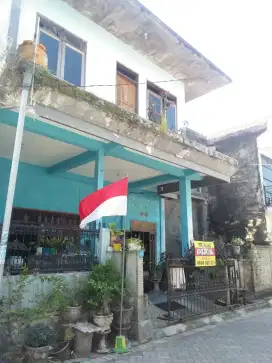 DIJUAL CEPAT! RUMAH STRATEGIS - HARGA MENARIK