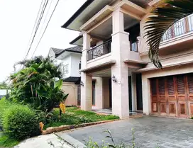 DIJUAL Rumah Asri di Ampera Kemang Jaksel