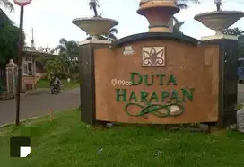 Rumah baru dirapihkan disewa Pertahun di perumahan duta harapan