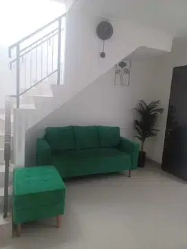 DISEWA Rumah FURNISH Milenial PIK2 uk 4,5x10 Murah HANYA 43jt/Thn
