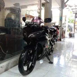 YAMAHA R15 TAHUN 2015 PAJAK HIDUP SURAT LENFKAP BALI DHARMA MOTOR