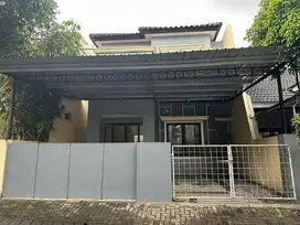 Disewakan Rumah 2lt Minimalis Di Alam Hijau Citraland Surabaya