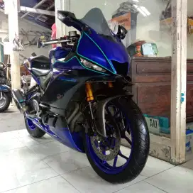 DP 17 JT BUNGA MENURUN 2%/ YAMAHA R25 TAHUN 2023