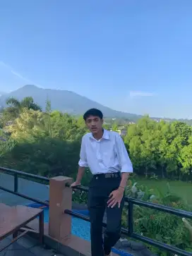 Cari pekerjaan secepatnya