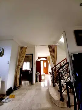 FOR SALE Rumah Siap Huni di Jalan Kesehatan, Bintaro