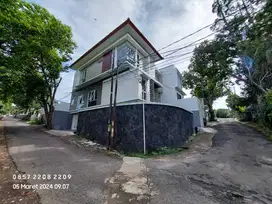 OPEN HOUSE RUMAH CANTIK Sayap Dago Akses Mudah ke Pusat Kota Bandung