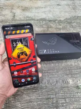 Asus ROG Phone 7