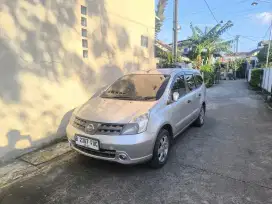 Grand Livina 1.5 XV Matic