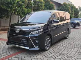[KONDISI TERBAIK!!] TOYOTA VOXY 2.0 AT NIK 2019!! HITAM MATIC BENSIN