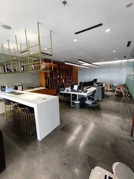 Disewakan office gold coast PIK luas 200m full furnish BAGUS Sea view