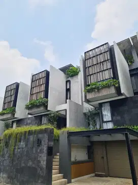 Rumah Dijual Permata Hijau. Townhouse Dekat Senayan, Pakubuwono