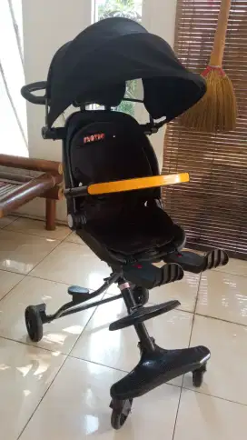 Stroller exotic