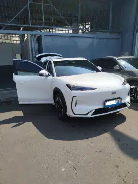 Geely EX 5 Max White White