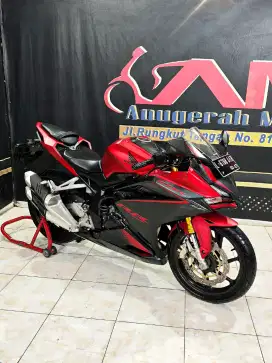 CBR 250 ABS SP Bravery 12 red 2cilinder km 8rb. Anugerah Motor rungkut