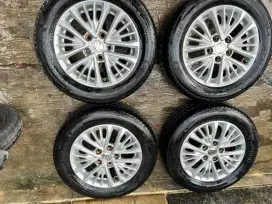 Oem velg ertiga gx r15 plus ban tebal