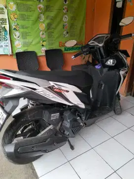 Jual motor Honda Vario 125 KZR