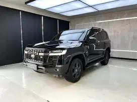 Toyota Land Cruiser 300 GR