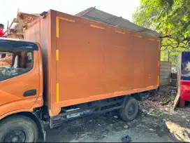 Box besi engkel long
