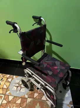 Dijual Kursi roda travel merk Galena