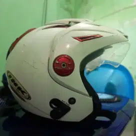 Helm Ink Asli Lecet pemakaian