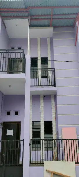 Rumah di jual gang lebar.
