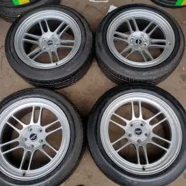 Enkei rpt1 ring 18x9 5x114,3 ET 28 ban 235/50 R18 Innova reborn zenix