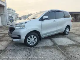Toyota Avanza 1.3 E AT/Matic 2016