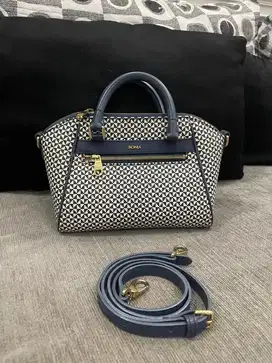 Tas bonia ukuran M