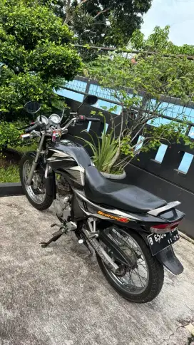 Di jual Scorpio 2006 9,5 net jadiin aja sesuai gambar