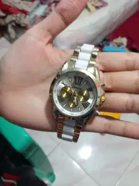 Jam tangan pria