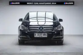 Mercy C200 1.8 W204 Avangarde Tahun 2014
