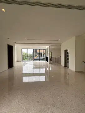 RUMAH HOEK VIEW CLUBHOUSE Navapark Cluster Laurel BSD
