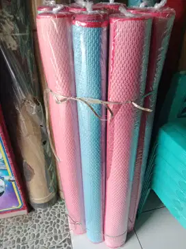 Matras warna polos