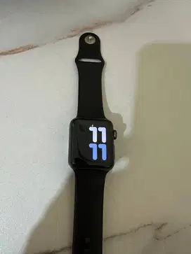 iWatch Series 3 - 38mm