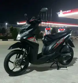 Honda Beat FI CBS ISS 110cc Thn.2015