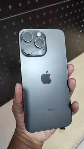 iPhone 15 Pro Max 256gb iBox BH91% tangan pertama dari baru