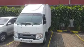 Dijual Isuzu Traga Box
