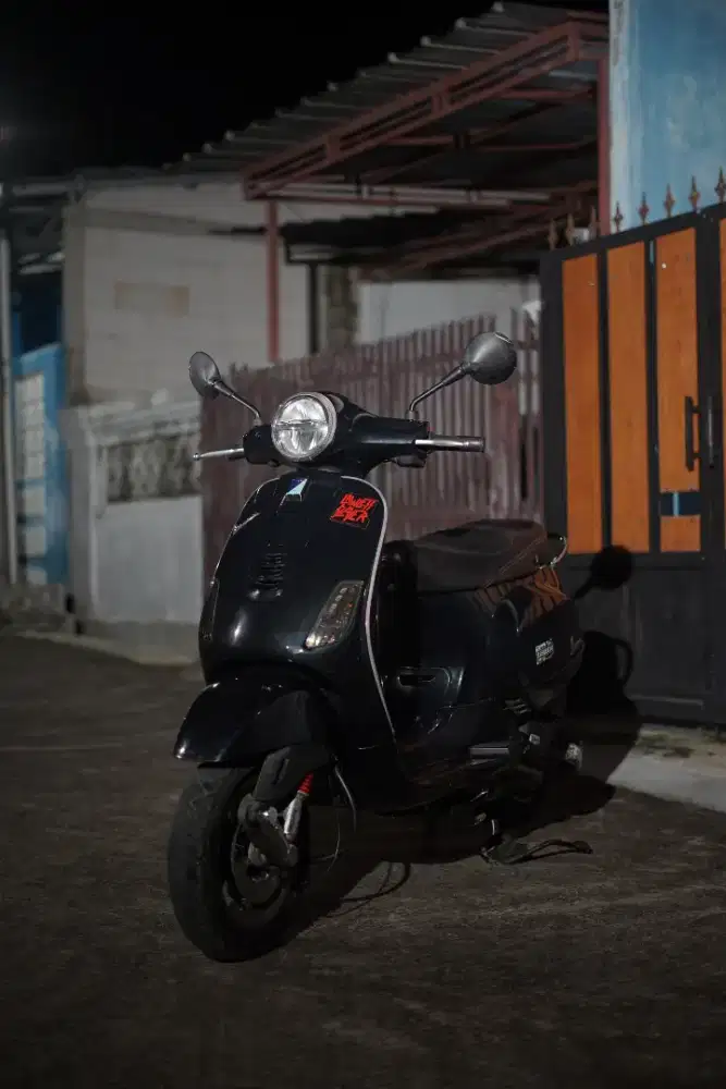 PIAGGIO VESPA LX 125 IGET LED TAHUN 2020 GOOD CONDITION