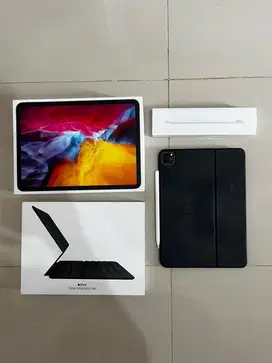 Ipad pro space grey 11 inch 128 Gb wifi only
