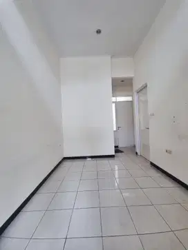 Jual Cepat, Rumah Tinggal Nyaman Dikawasan Taman Kopo Indah, Bandung