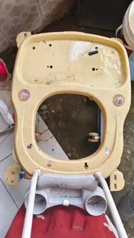 Preloved Baby walker
