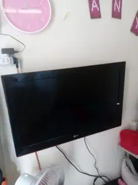 TV LED ANALOG LG 32 MURAH