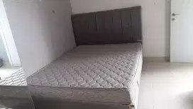 Springbed size queen