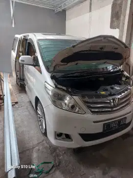 di jual toyota alphard putih g atpm