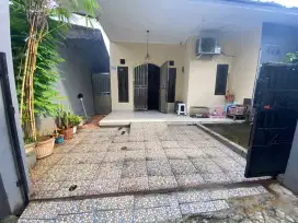 Dijual rumah nyaman di Bintara 9