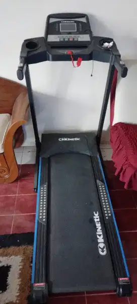 Dijual treadmill merk Kinetic barang 100% mulus