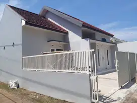 Disewakan Rumah di Perum De Rich Garden Buring - Lokasi Strategis