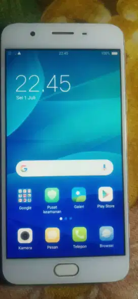 Oppo F1S Ram3/32,Batre baik,Kamera depan-belakang jernih, Casing ori